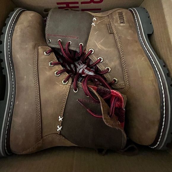 Kodiak Bralorne steel toe safety boots - Picture 2 of 5